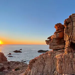 Rocce Rosse Ferienhaus