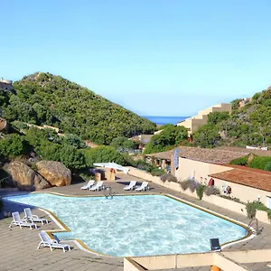 Casa vacanze Paradiso Pool By Domusaway, Costa Paradiso